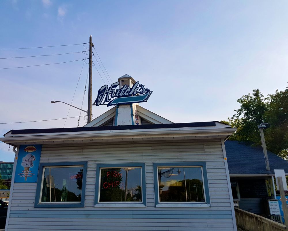 ICE CREAM AT BAYFRONT I Heart Hamilton